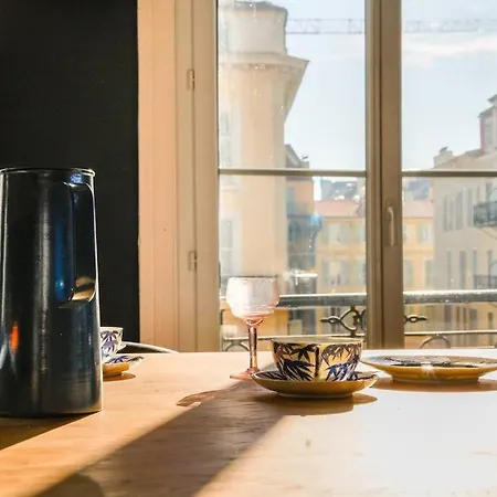 S8 Grimaldi 5min De La Ac Apartment *